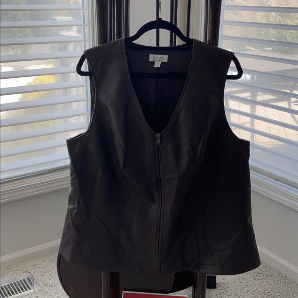D & Co (denim+co) Faux leather vest plus size 1x